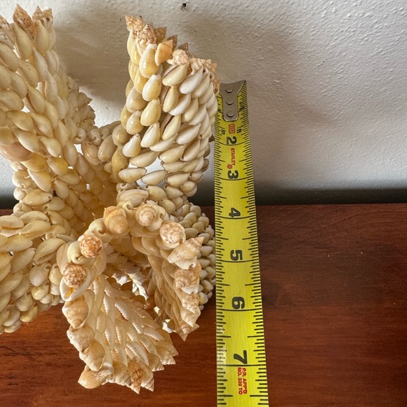 Extra large Polynesian shell vase - Picture 6 of 7